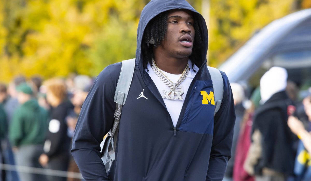 Pressure Mounts on Bryce Underwood as Michigan Journalist Sets Expectations Straight after underwhelming spring game