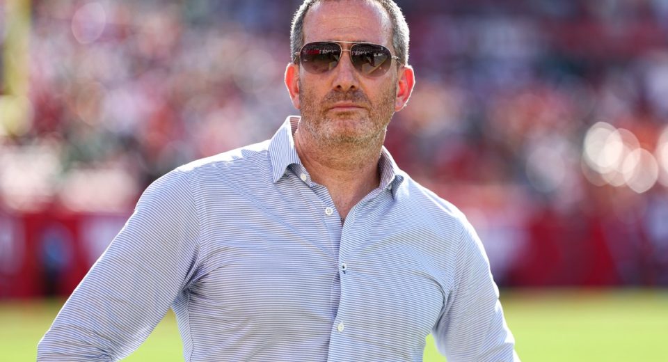 Howie Roseman explains Jonathan Greenard trade, Eagles’ Day 2 picks
