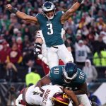 Eagles scheduled to play on Christmas Eve