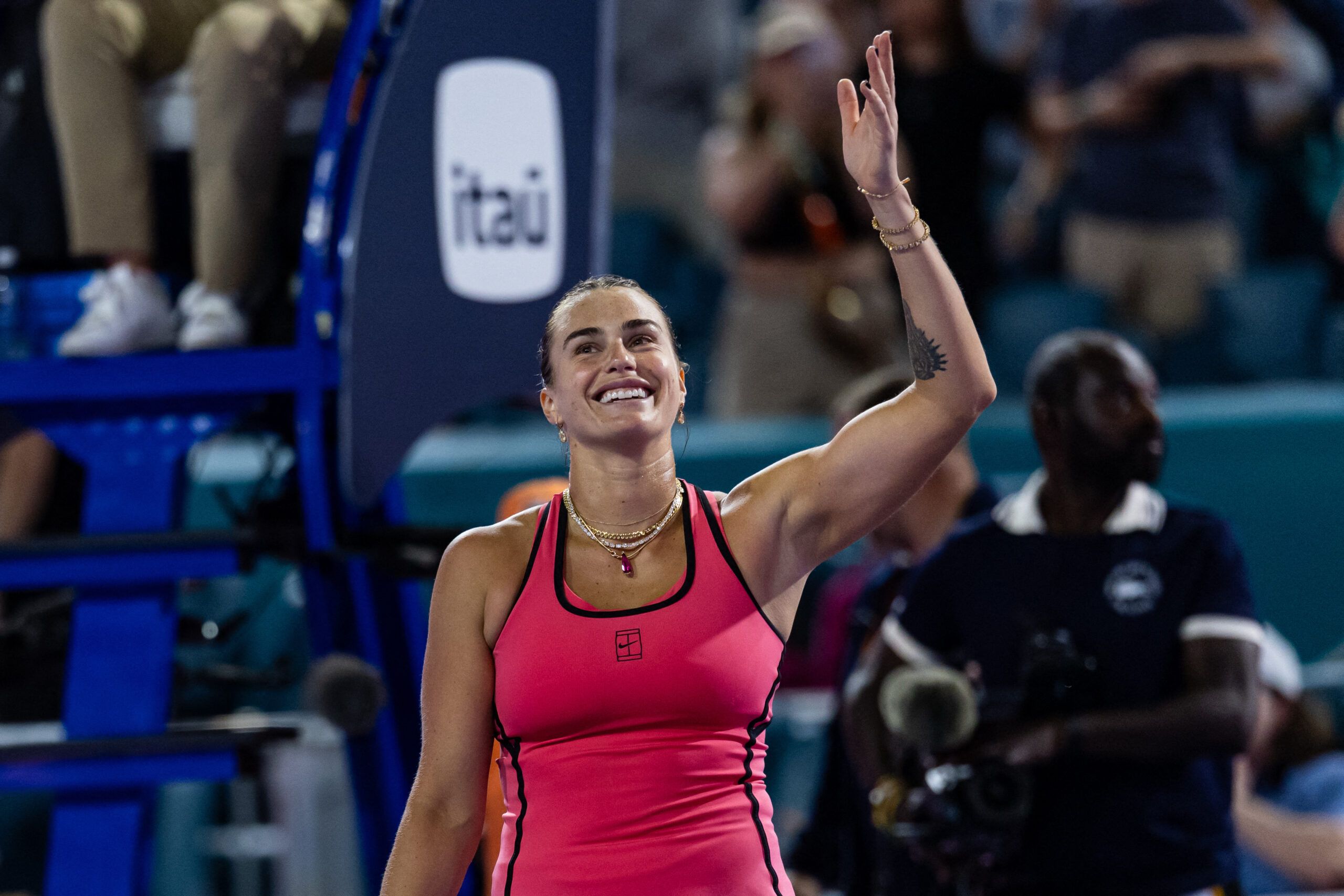Paula Badosa, Iva Jovic Can’t Get Enough As Aryna Sabalenka Flaunts $2,450 Gucci Accessory in Rome Photodump