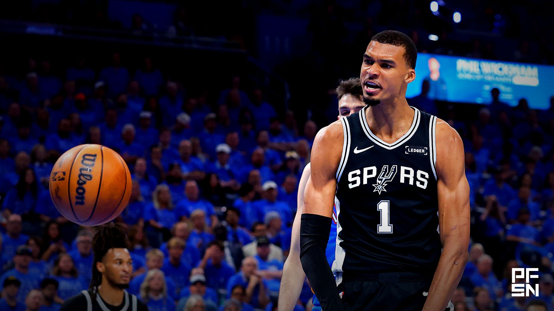 ‘Walking Cheat Code’ — NBA World Reacts to Victor Wembanyama’s ‘Nasty’ Dunk Over Shai Gilgeous-Alexander, Chet Holmgren