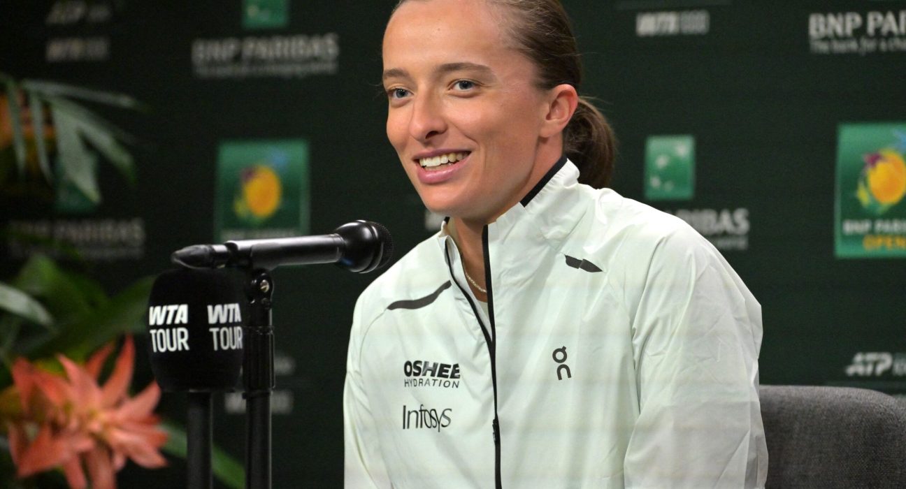 Iga Swiatek Roasts Daniil Medvedev After He Divulges Plan to Copy Her French Open Tactics