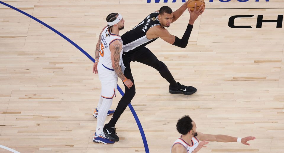 ‘Most Entertaining Basketball Game in a Long Time’ — Former NFL  Linebacker Applauds ‘Violent’ Spurs-Knicks Game 3