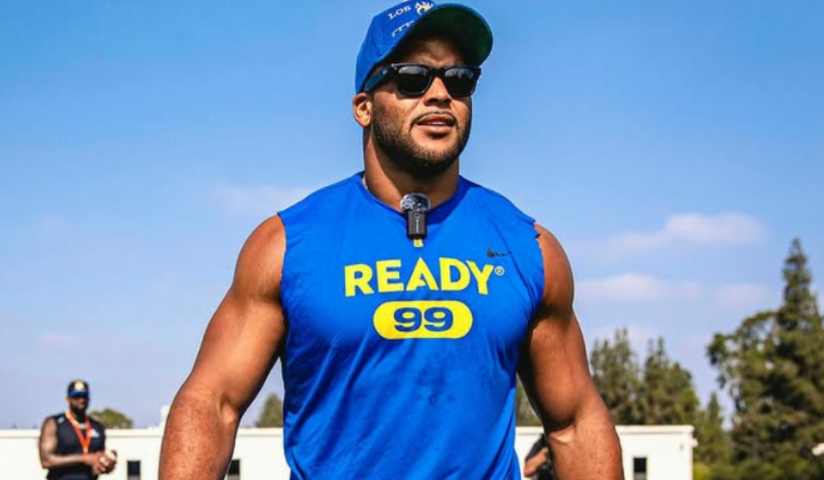 “Can Win Without Him”: Rams Legend Urges Aaron Donald to “Stay Retired” After Bold Super Bowl Claim