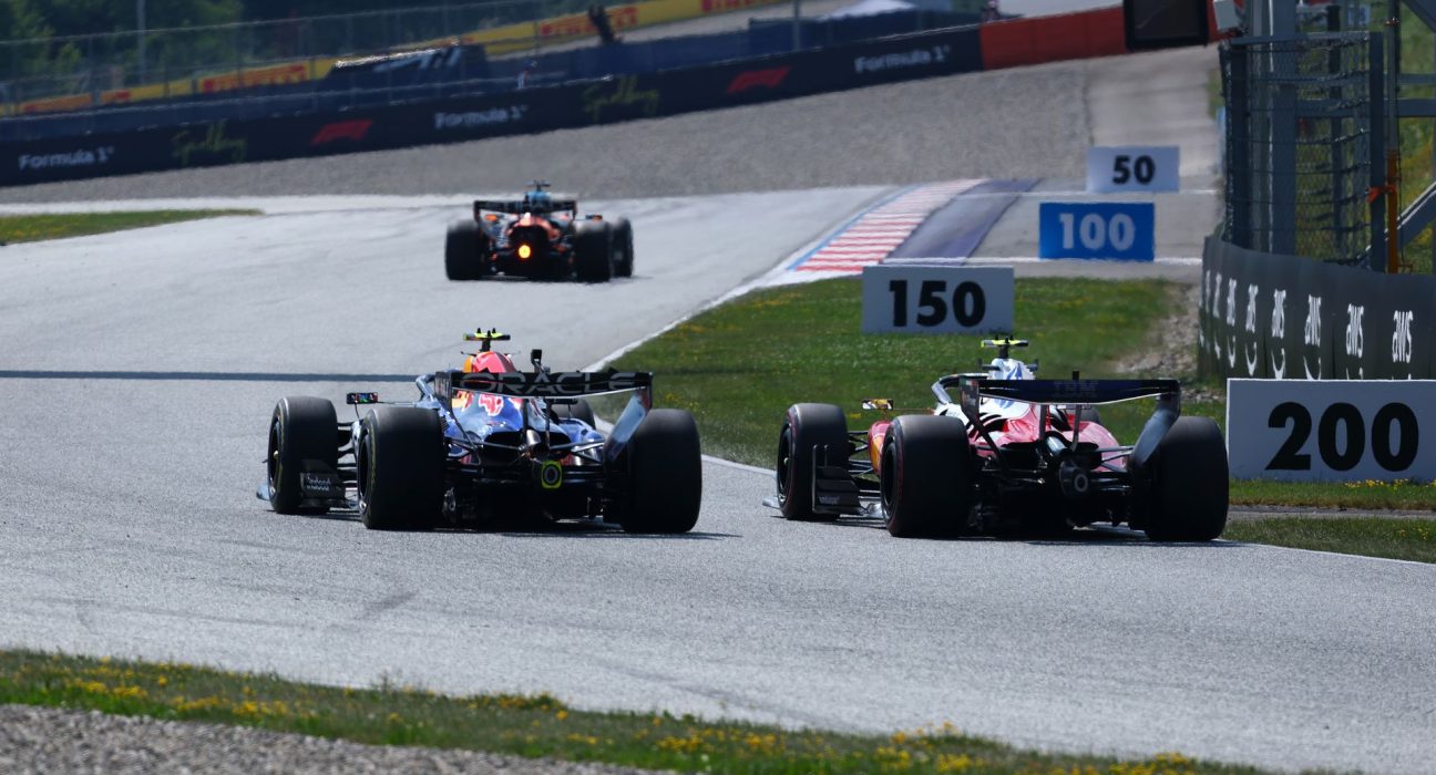 Hadjar a savouré ses premières batailles avec les ténors de la Formule 1