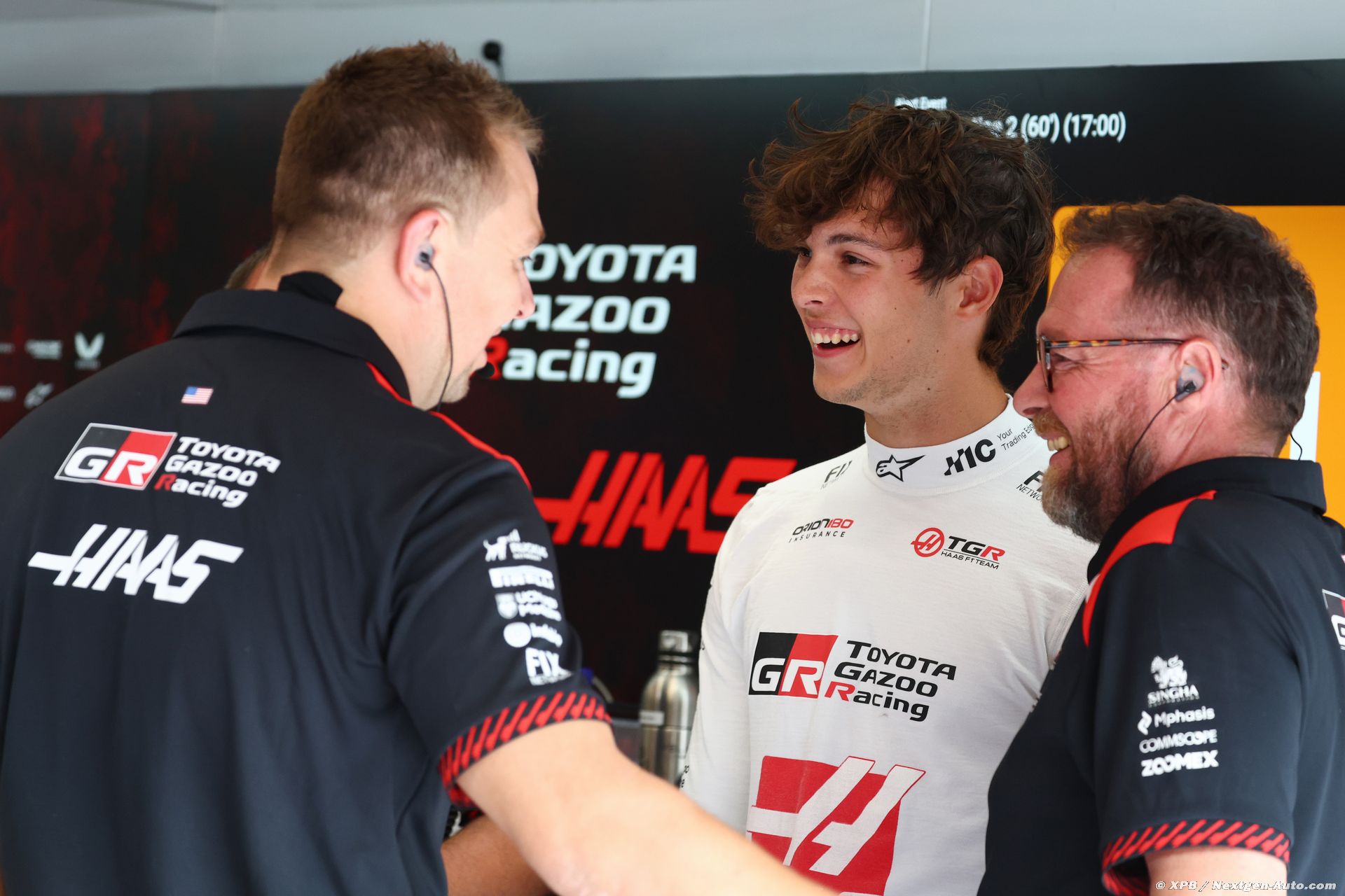 Haas F1 prête à garder Bearman ‘au chaud’ pour Ferrari, Câmara à la place d’Ocon ?