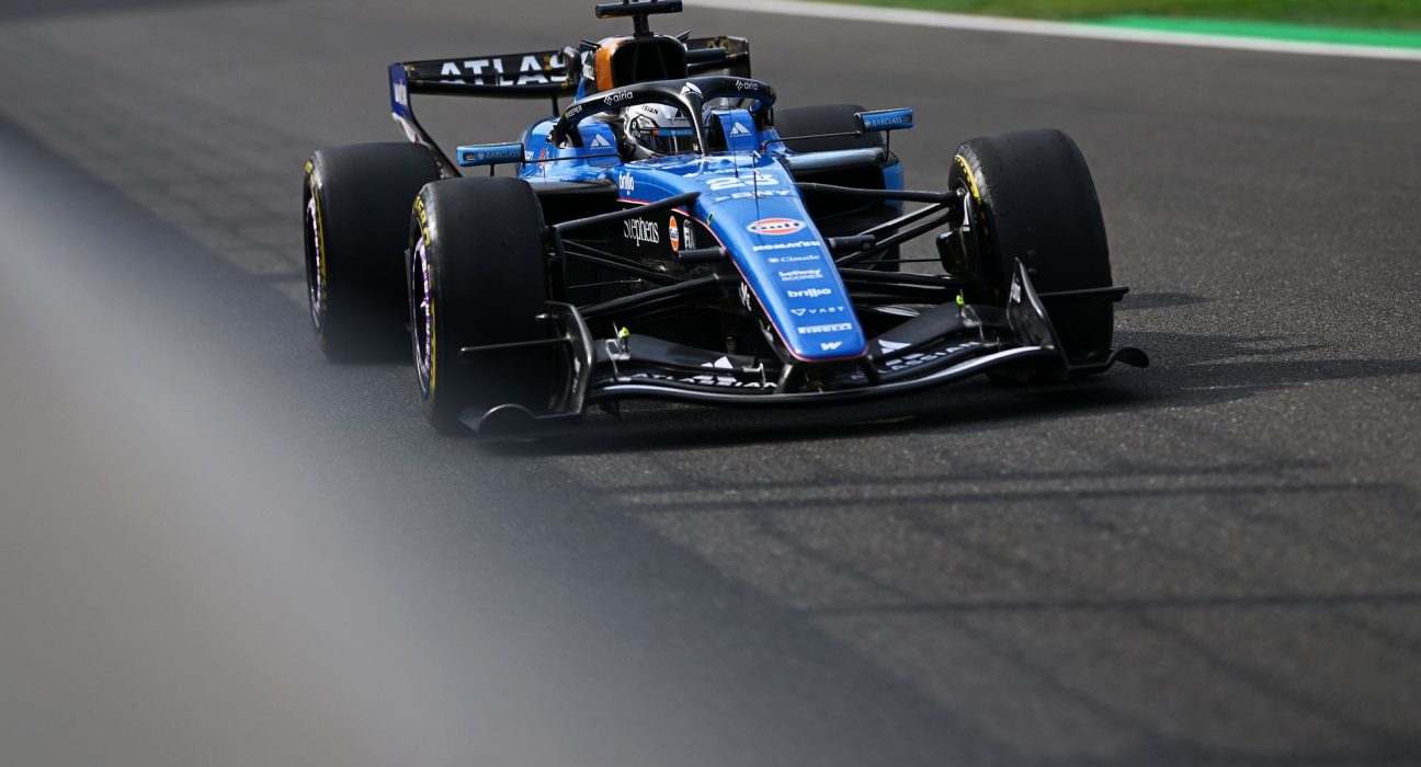 Coulthard joins Albon camp as future questions grow