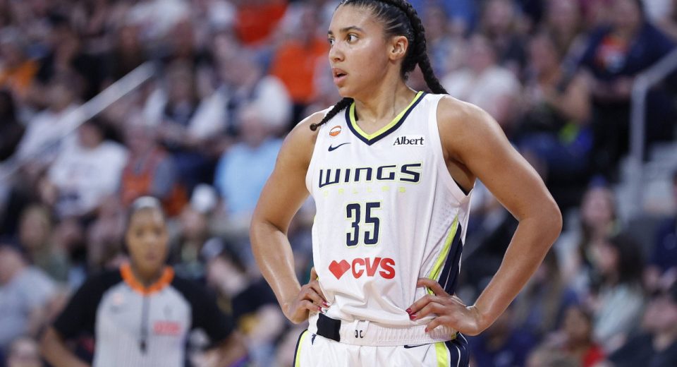 “Figure Out a Time & Place”: Azzi Fudd Issues All-Star Challenge To Steph Curry After Defeating Bridget Carleton in WNBA 3-Point Contest