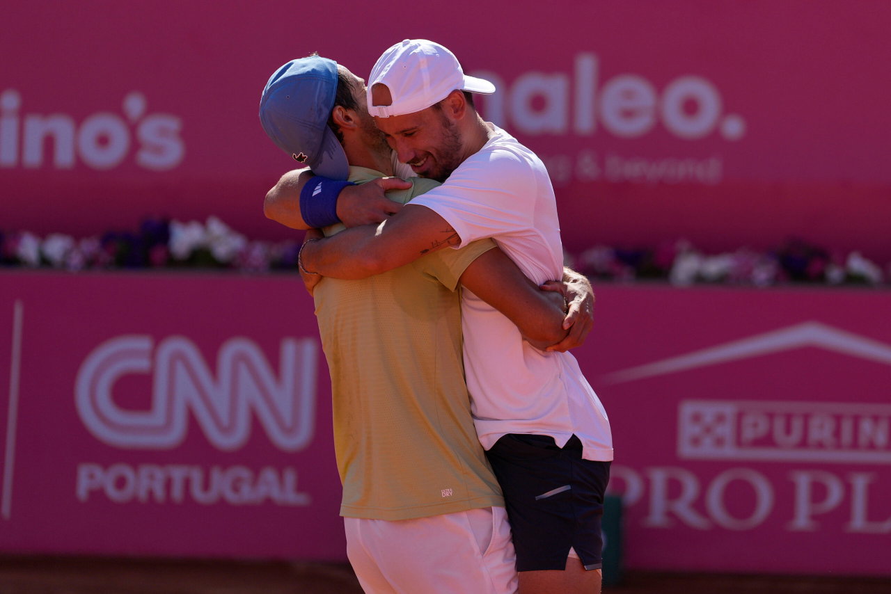 Doubles Duo Not Even Meant to Be in the Draw Wins Estoril Open Title