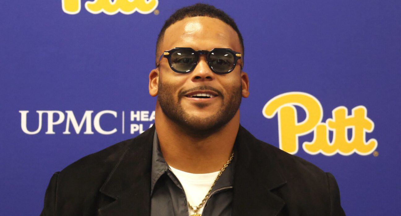Mike Florio pours cold water on potential Aaron Donald return