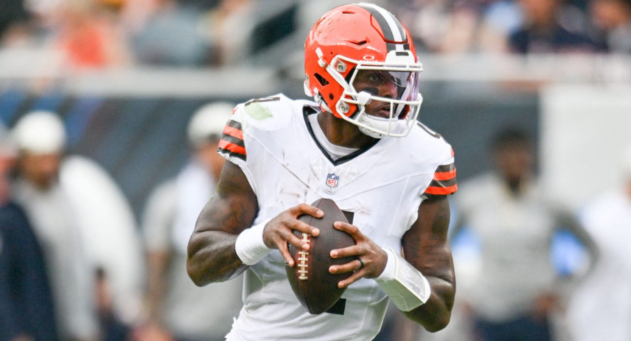 Browns fans make their thoughts clear on Deshaun Watson