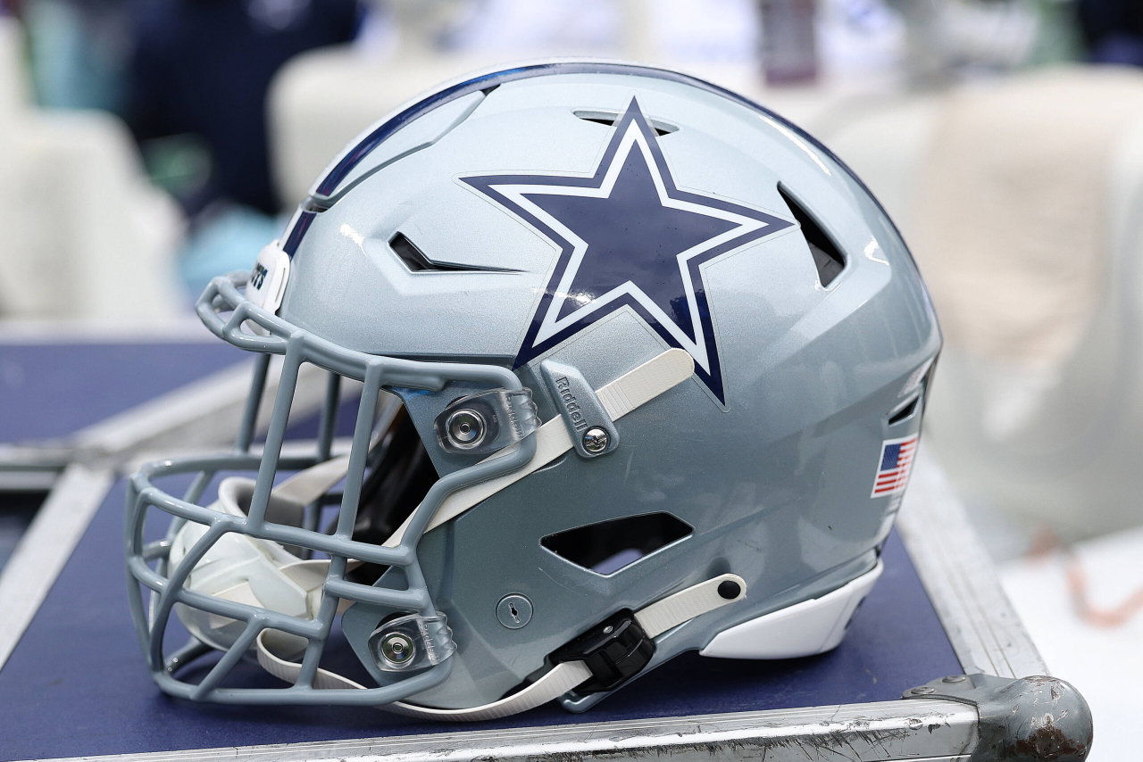 Former Cowboys QB Who Led Texas Longhorns to Their First National Title Passes Away at 84