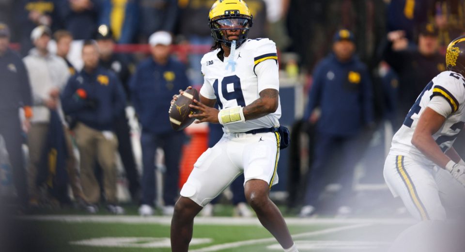 Michigan Athlete Breaks Silence as Bryce Underwood’s Teammate Sparks Transfer Portal Speculations