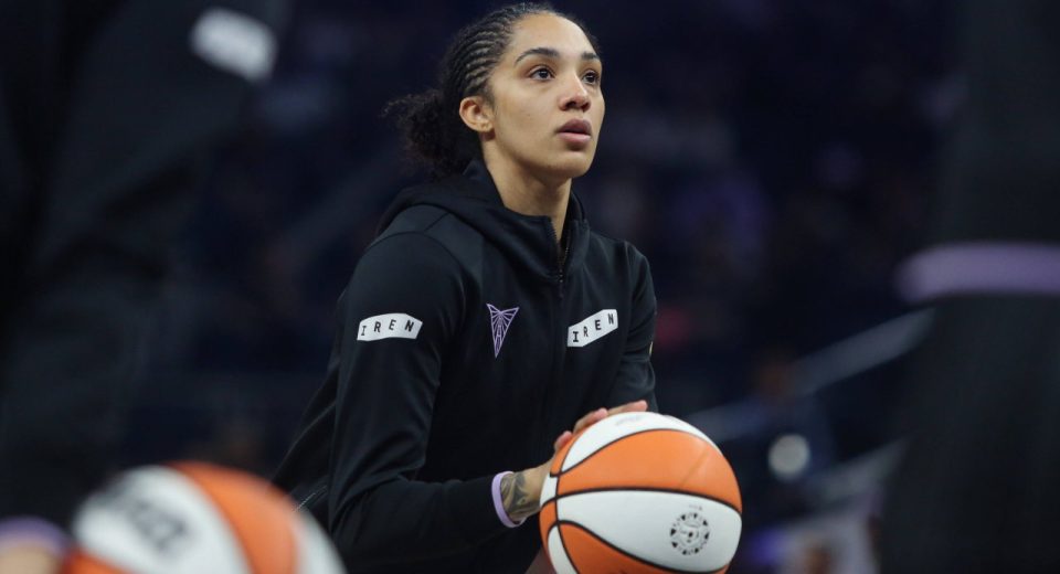 “Never Got The Opportunity”: Kelsey Plum Takes Aim at $450M Franchise Over Gabby Williams Treatment After Valkyries Star’s Game 1 Heroics