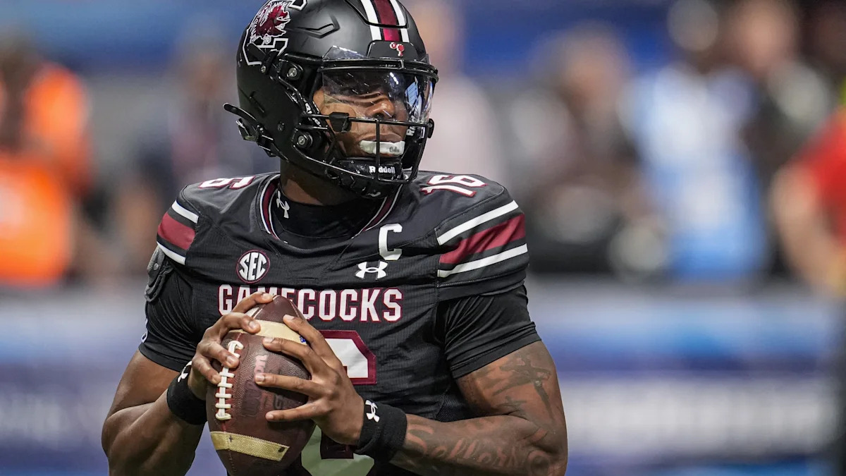 LaNorris Sellers’ late touchdown bucks worrying Shane Beamer trend against Tennessee