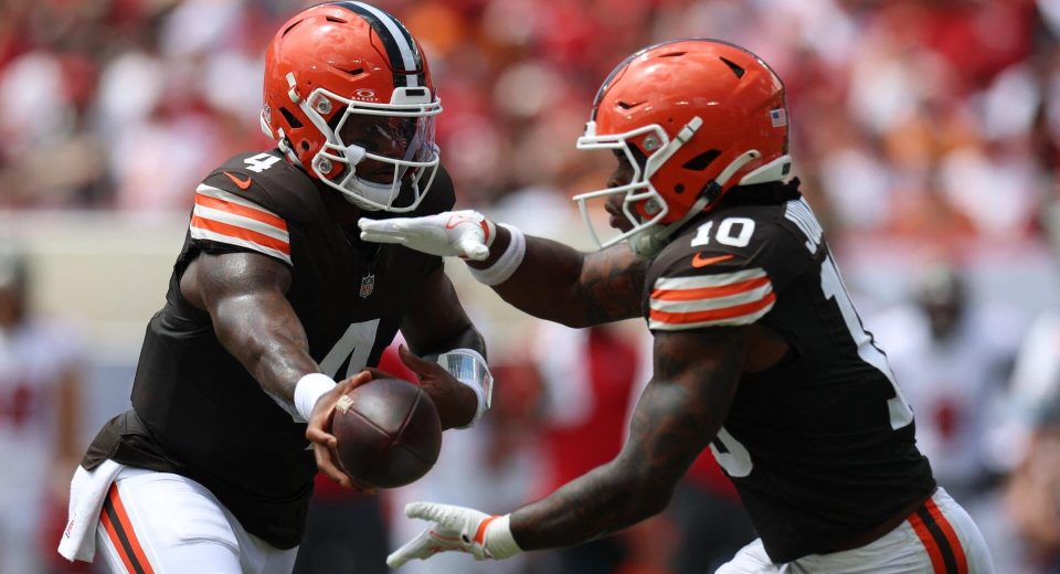 Browns vs. Titans odds, picks, prediction, spread: Start time, NFL Week 7 betting preview, best bets