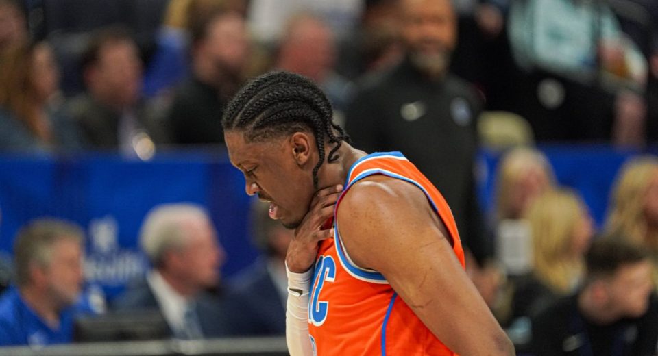 Draymond Green, Tyrese Haliburton & More Send Prayers to Jalen Williams After Gruesome Injury Draws Comparisons to Ex-Celtics Star’s Nightmare