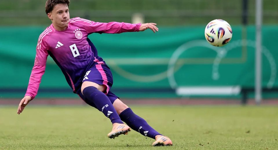 Eintracht Frankfurt prodigy Niko Ilicevic (16) potentially in line for historic Bundesliga debut against uncle’s former club
